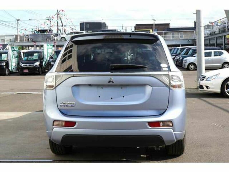 OUTLANDER PHEV