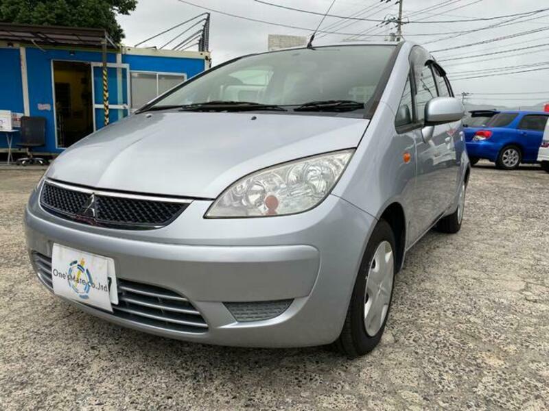 MITSUBISHI COLT