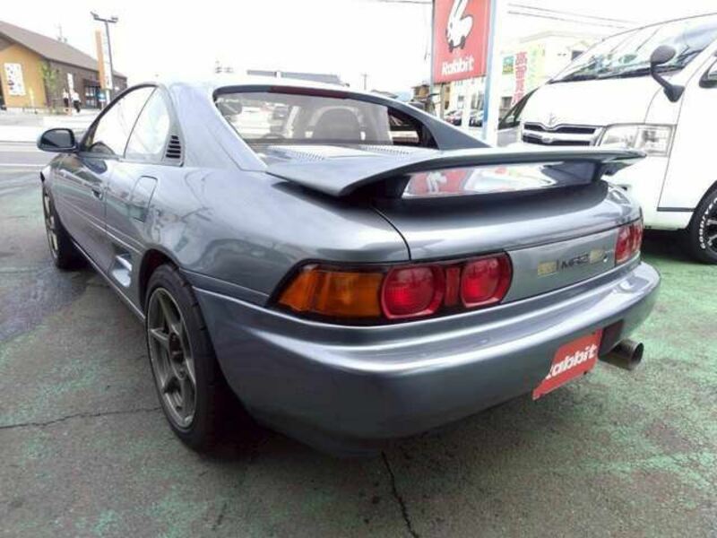 MR2