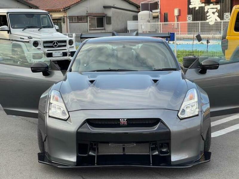 GT-R