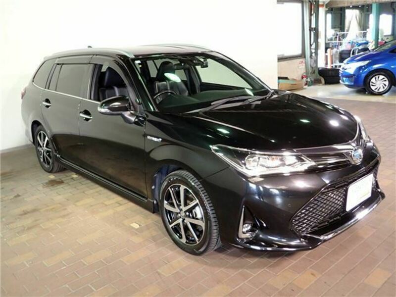 COROLLA FIELDER