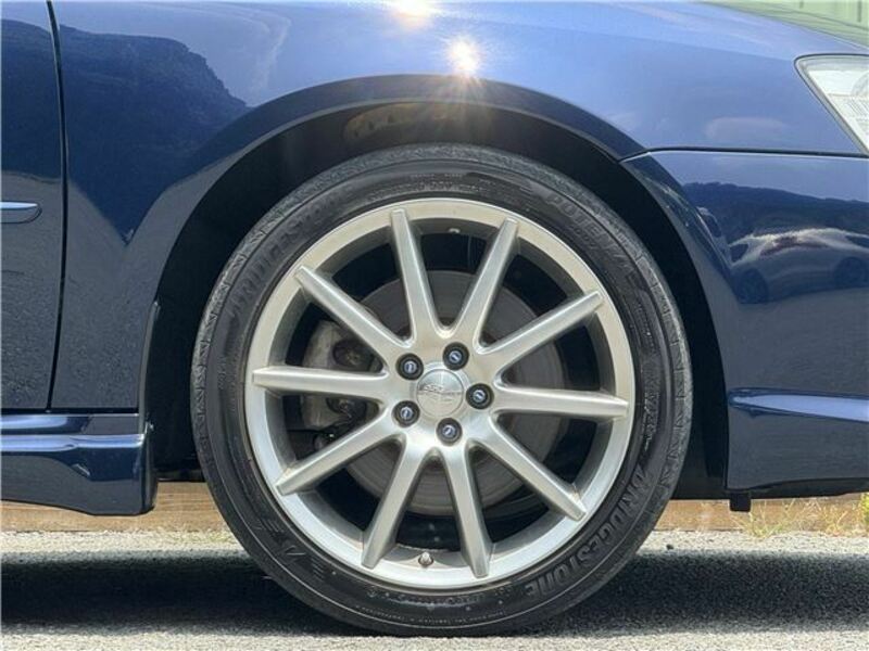 LEGACY B4