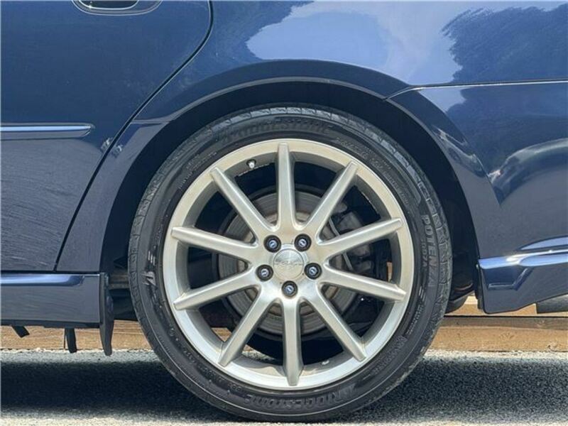 LEGACY B4
