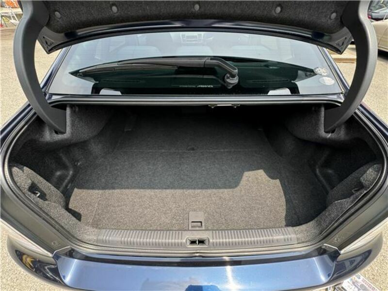 LEGACY B4