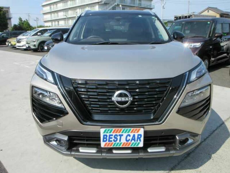 X-TRAIL