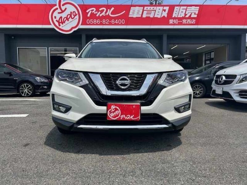 X-TRAIL