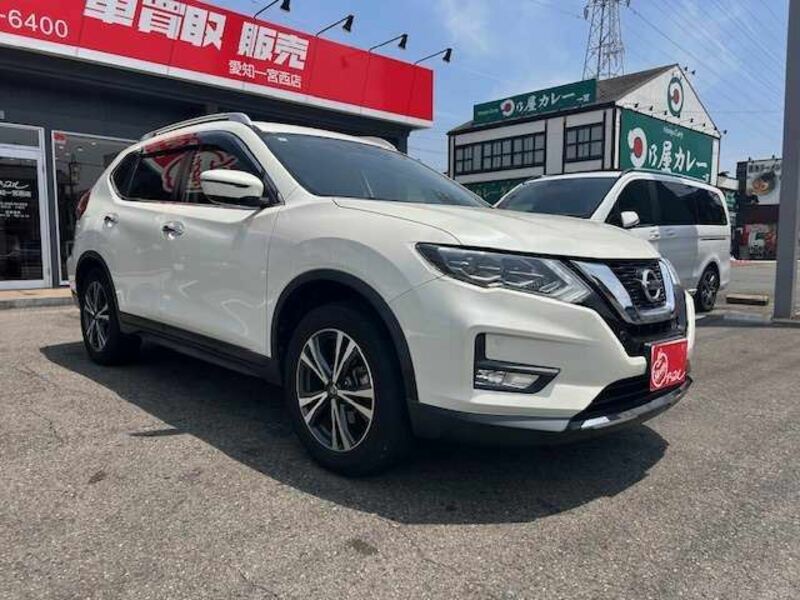 X-TRAIL
