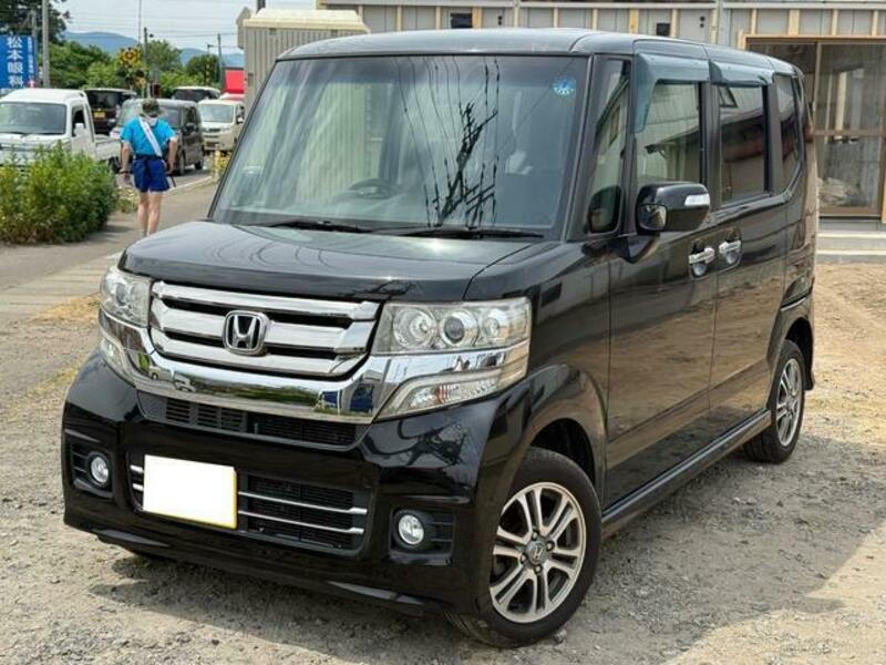 HONDA N BOX CUSTOM