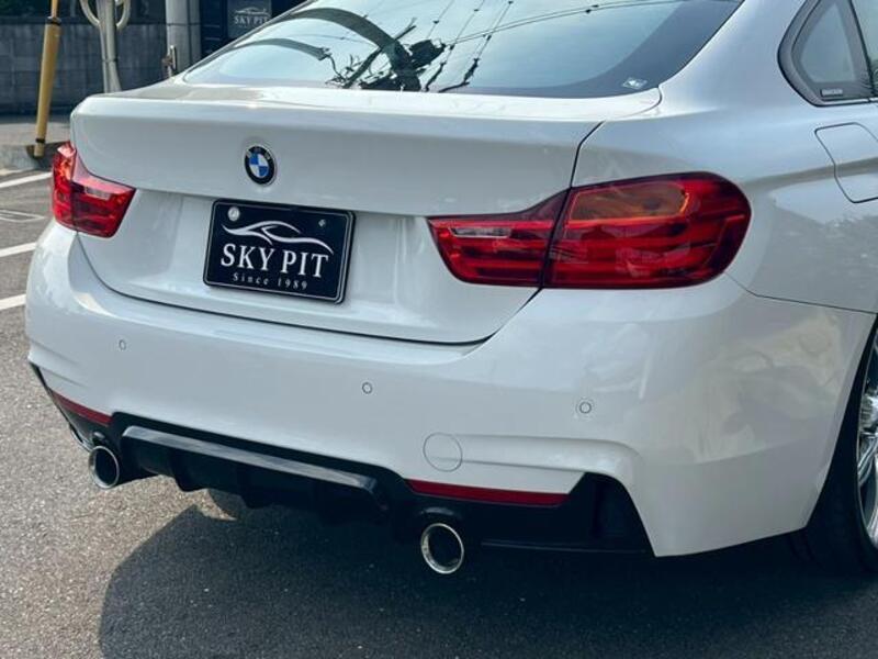 4 SERIES