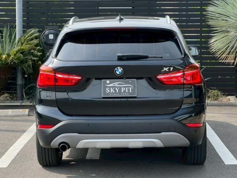 X1