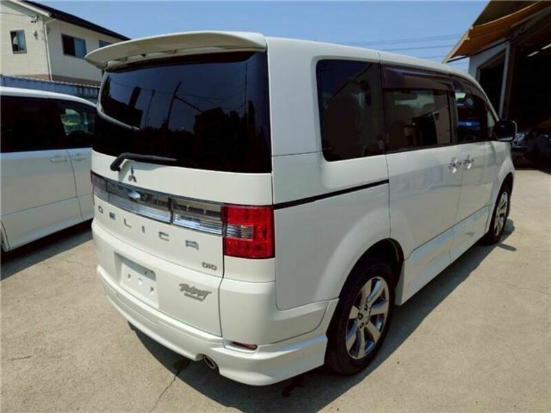 DELICA D5