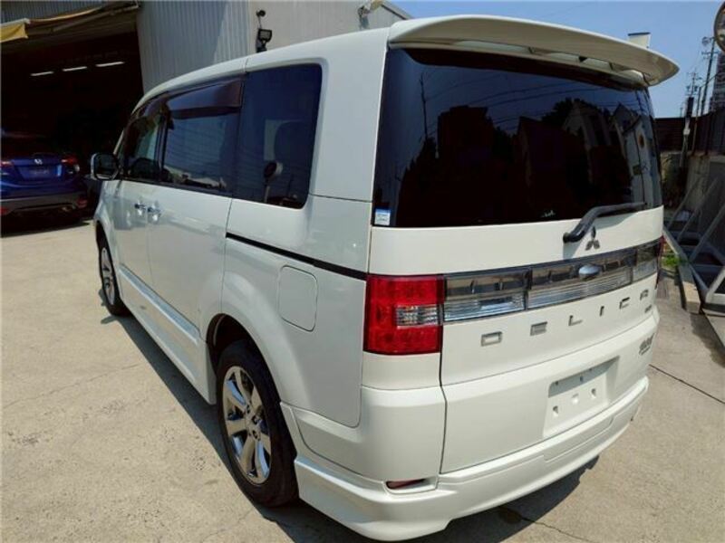 DELICA D5