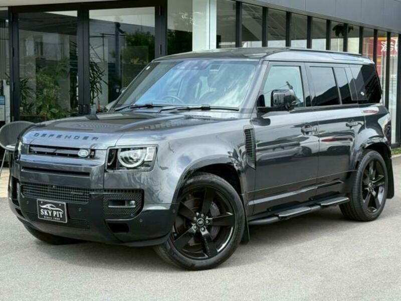 LAND ROVER DEFENDER