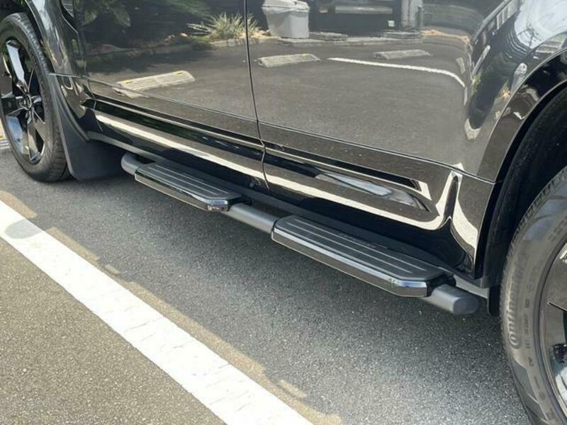 DEFENDER