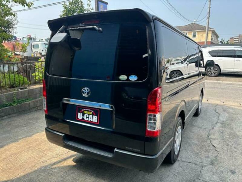 HIACE VAN