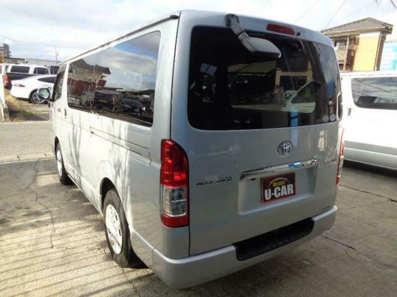 HIACE VAN
