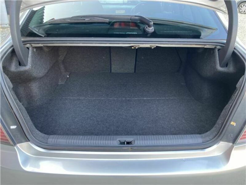 LEGACY B4