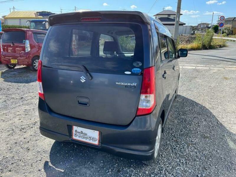 WAGON R