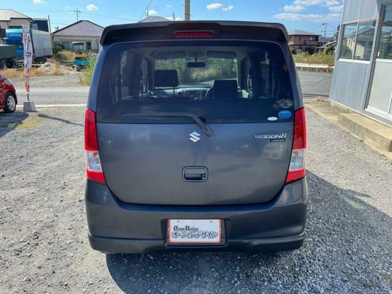 WAGON R