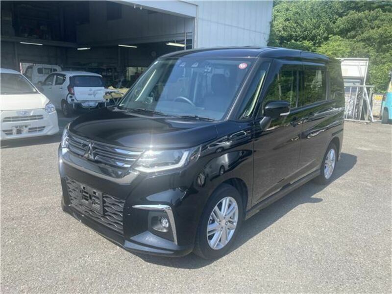MITSUBISHI DELICA