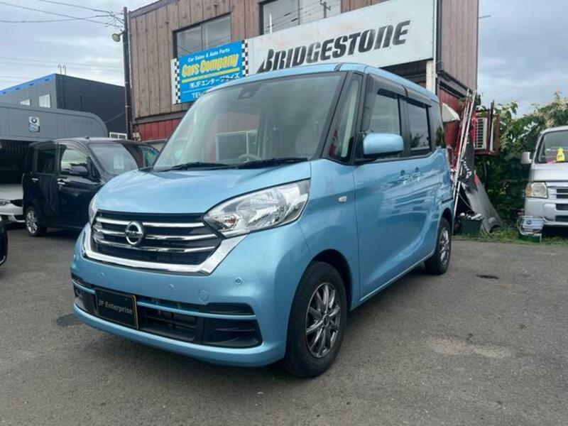 NISSAN DAYZ ROOX