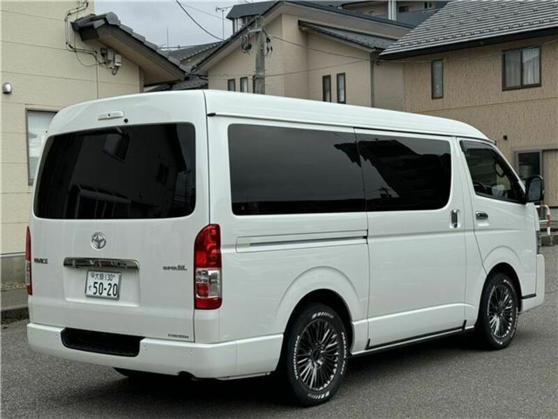 HIACE