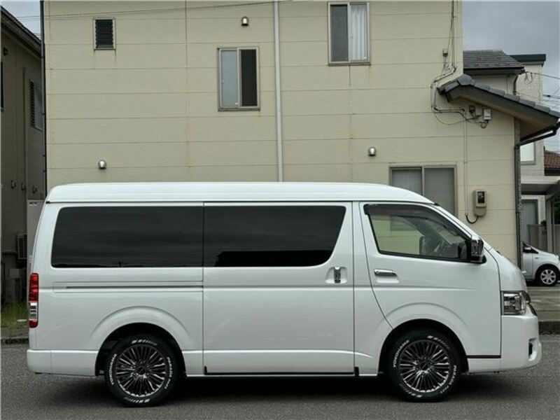 HIACE