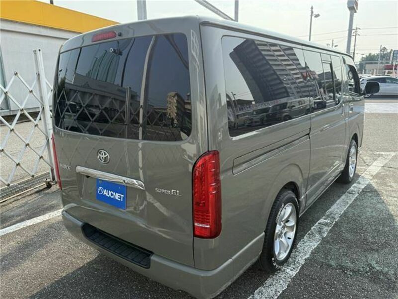 HIACE