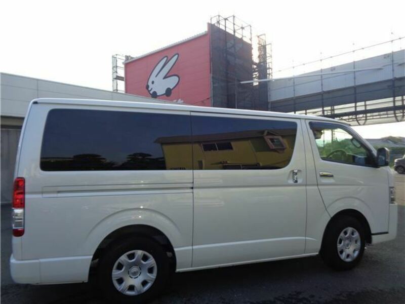 HIACE