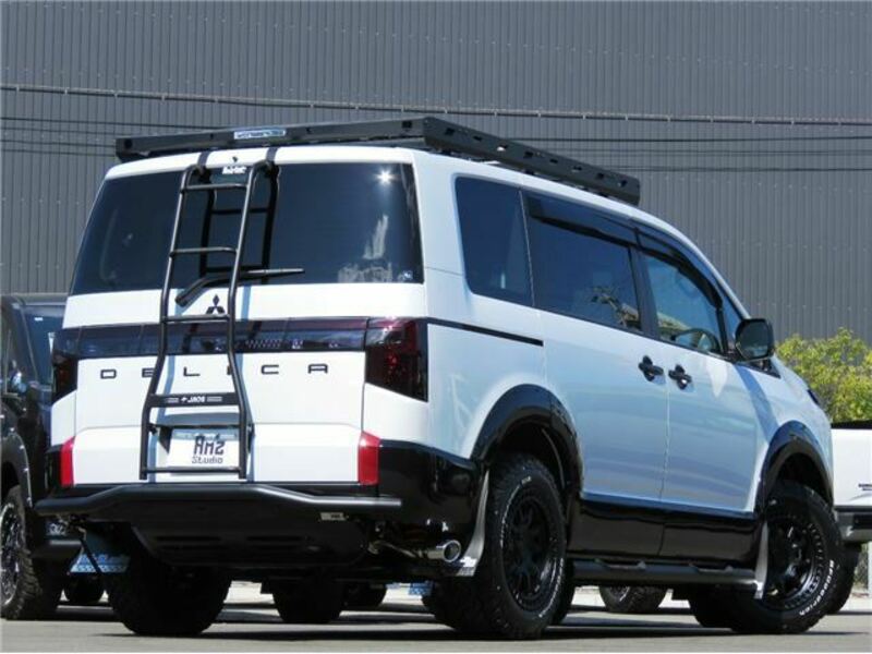 DELICA D5