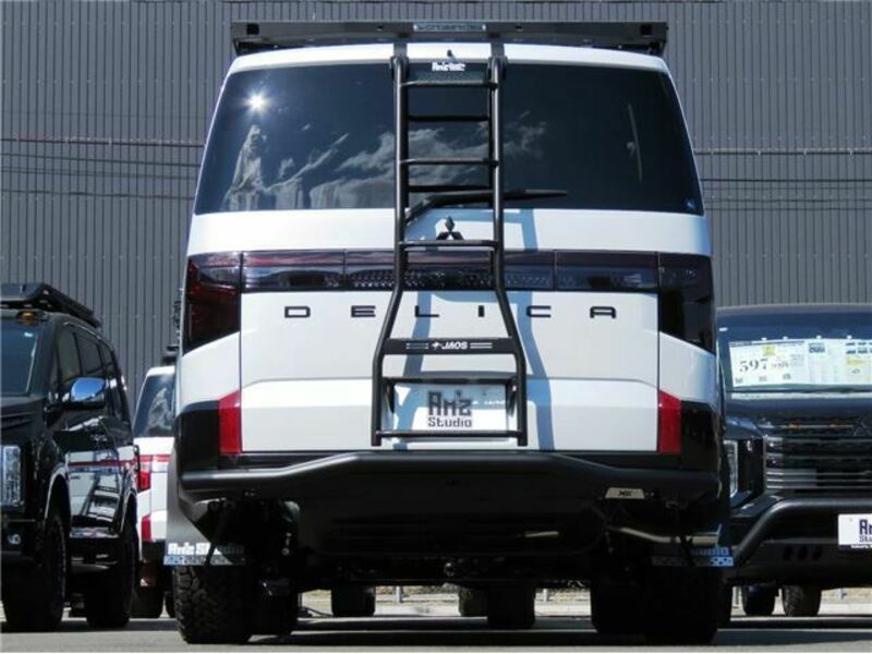 DELICA D5