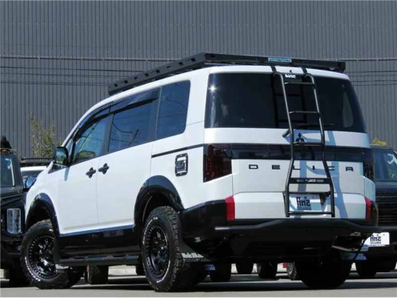 DELICA D5