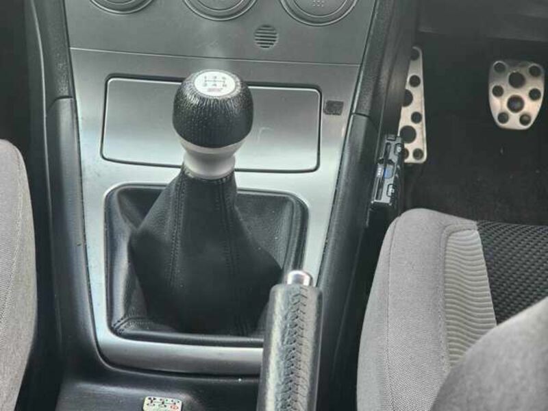 IMPREZA SPORTSWAGON
