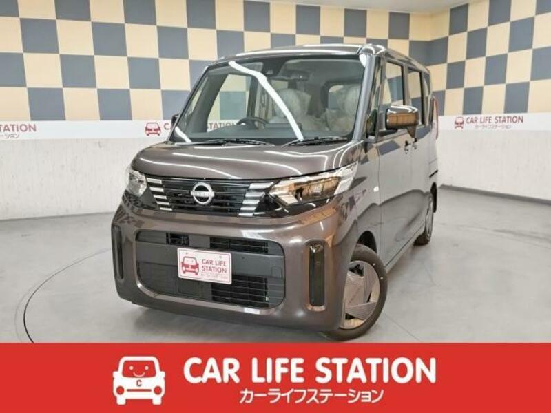 NISSAN ROOX