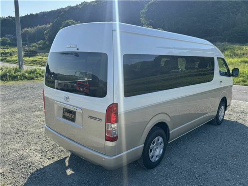 HIACE