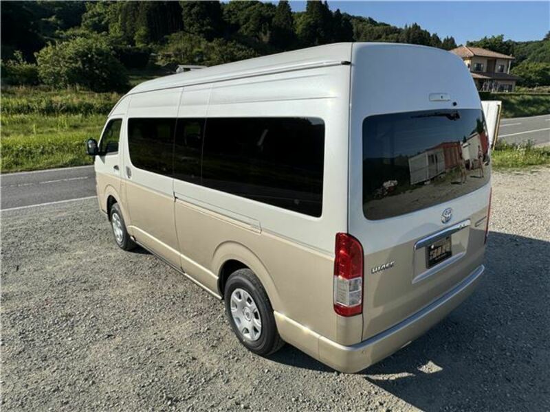 HIACE