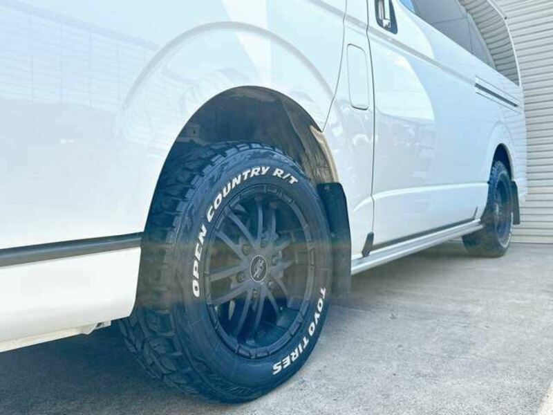 HIACE VAN
