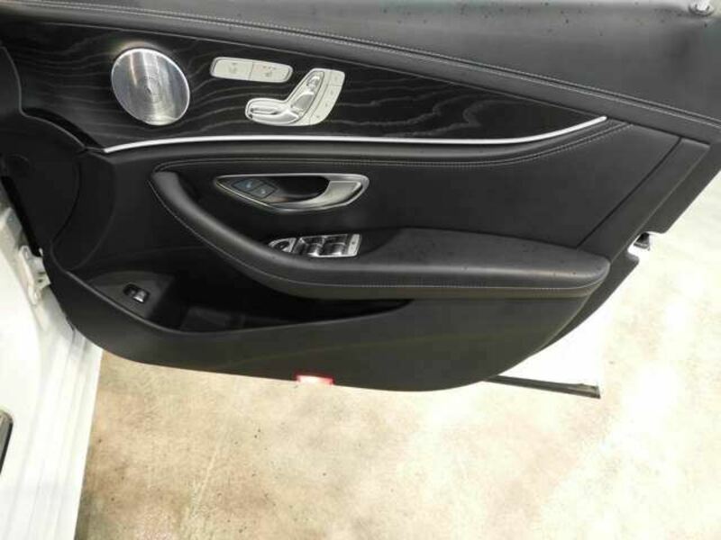 E-CLASS