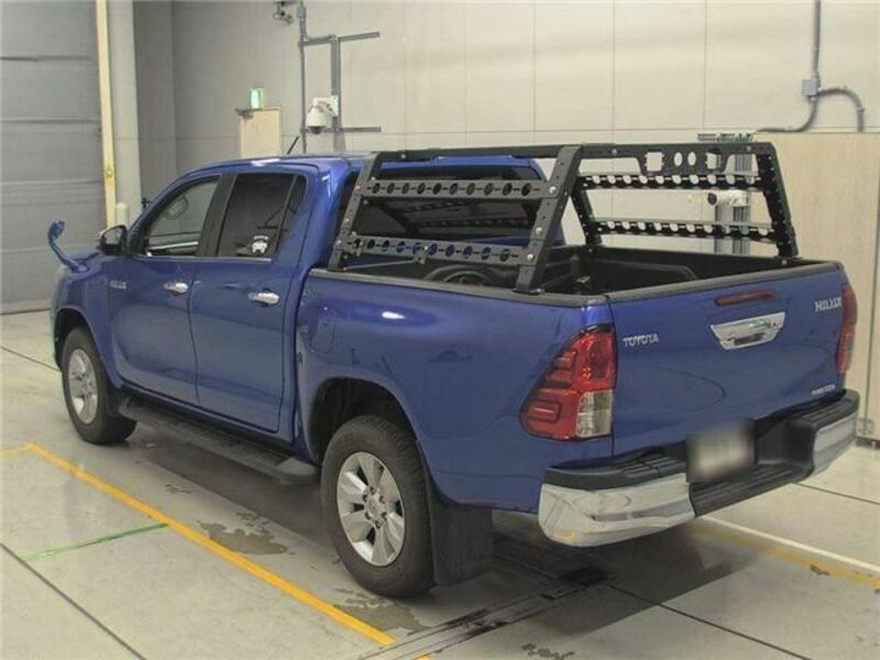 HILUX