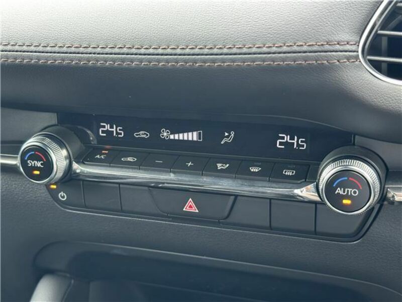 MAZDA3