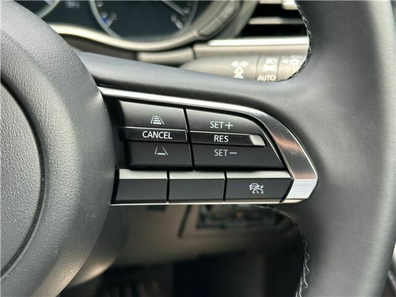 MAZDA3