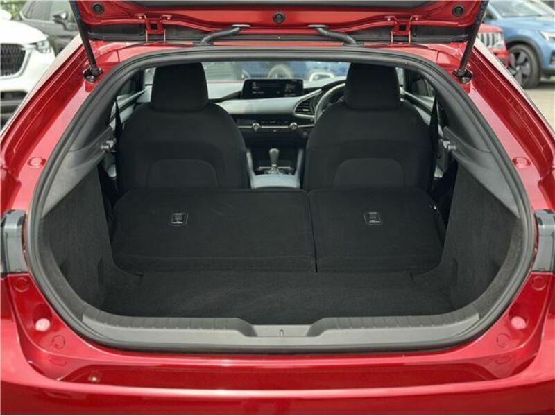 MAZDA3