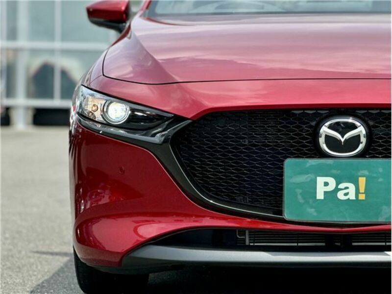 MAZDA3