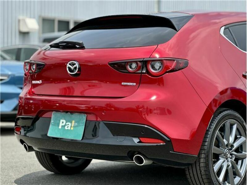 MAZDA3