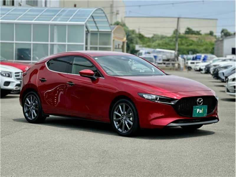 MAZDA3