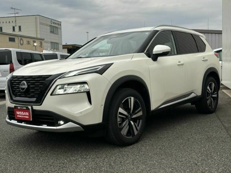 X-TRAIL