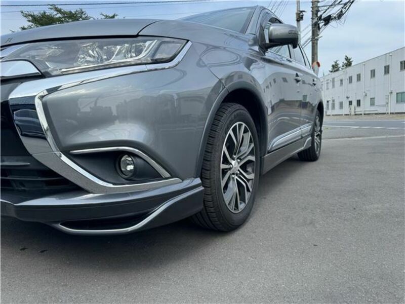 OUTLANDER