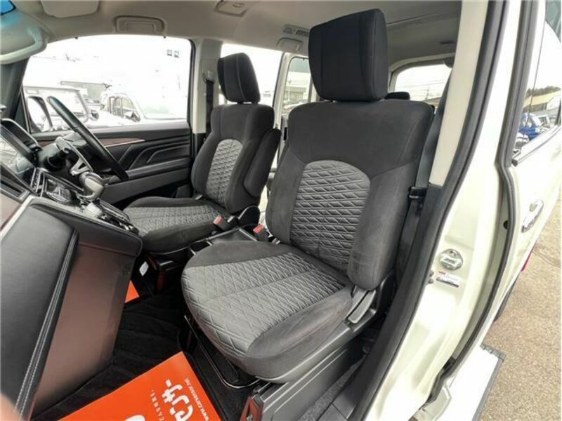 DELICA D5