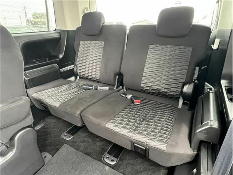DELICA D5