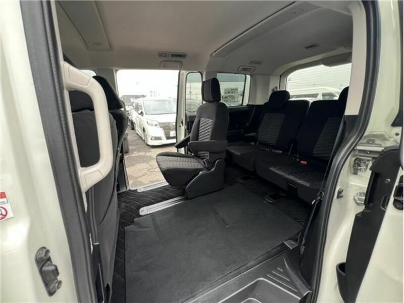 DELICA D5